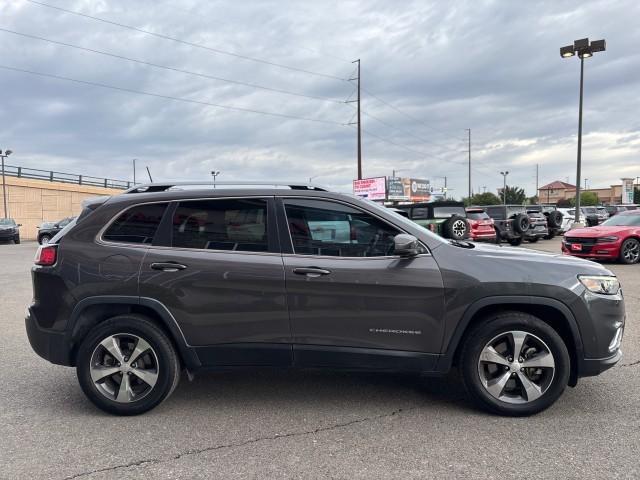 used 2019 Jeep Cherokee car, priced at $18,399