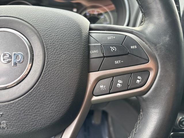 used 2019 Jeep Cherokee car, priced at $18,399