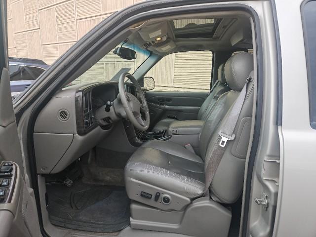 used 2005 GMC Yukon car, priced at $4,377