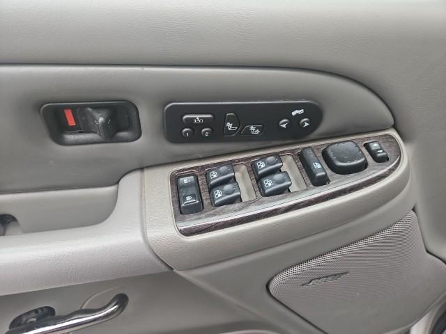 used 2005 GMC Yukon car, priced at $4,377