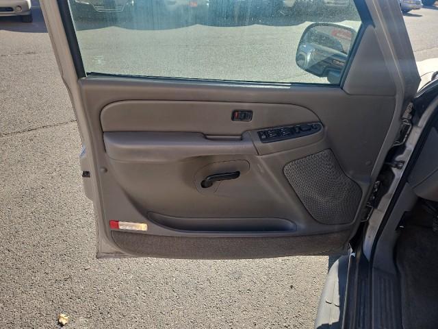 used 2004 Chevrolet Tahoe car, priced at $5,977