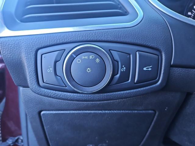 used 2018 Ford Edge car, priced at $12,995