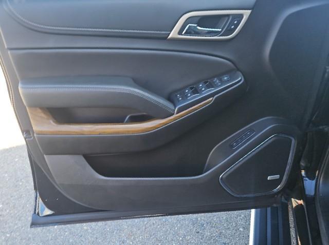 used 2019 GMC Yukon car, priced at $31,399