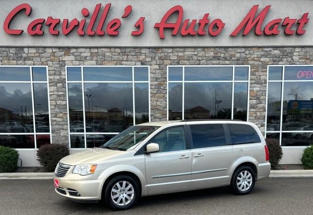 used 2014 Chrysler Town & Country car, priced at $10,399