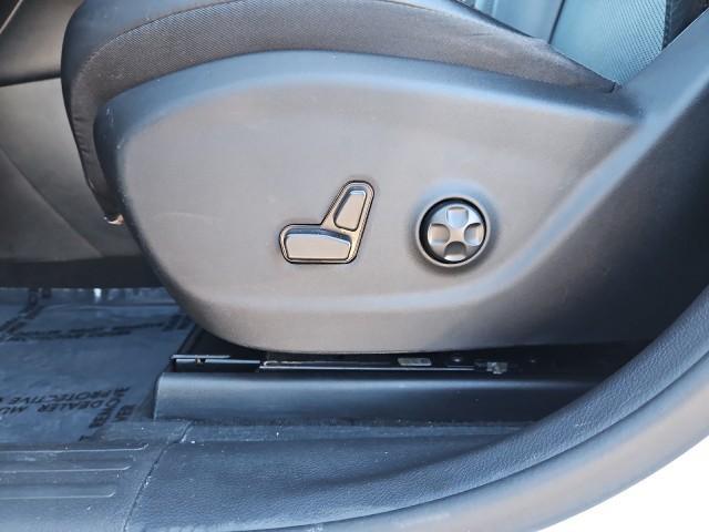 used 2021 Jeep Cherokee car, priced at $20,995