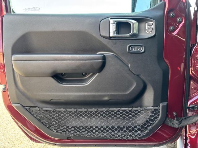 used 2021 Jeep Gladiator car, priced at $31,995