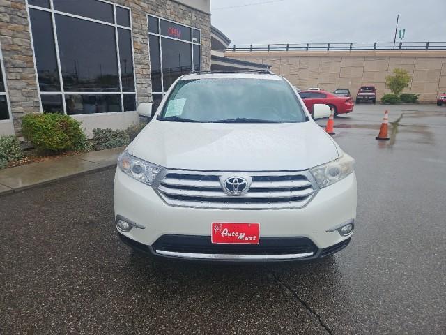 used 2012 Toyota Highlander car, priced at $12,995