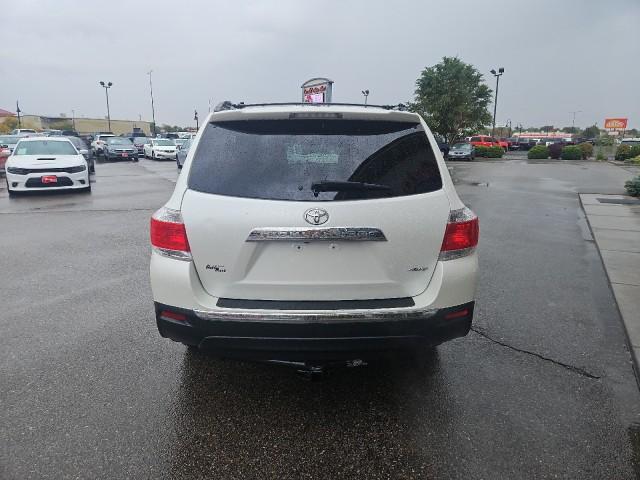 used 2012 Toyota Highlander car, priced at $12,995