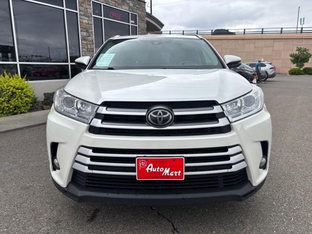 used 2017 Toyota Highlander car, priced at $17,995
