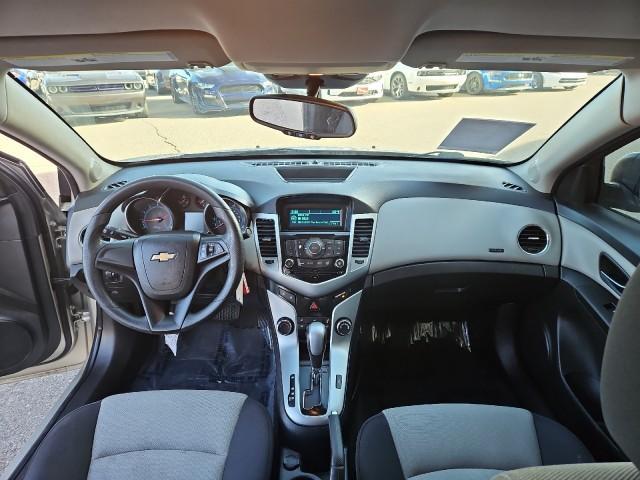 used 2014 Chevrolet Cruze car, priced at $8,995