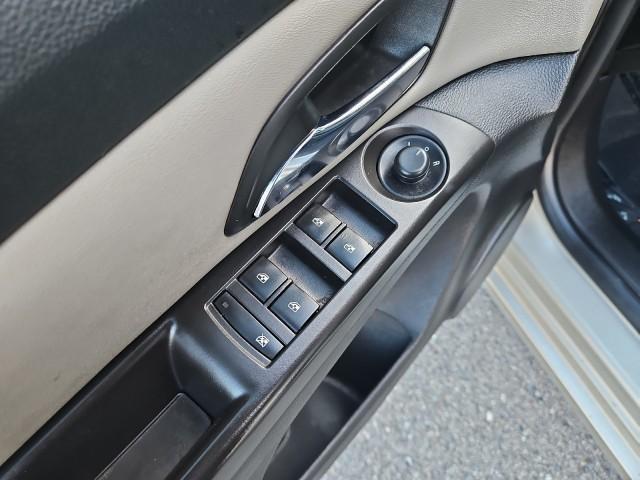 used 2014 Chevrolet Cruze car, priced at $8,995