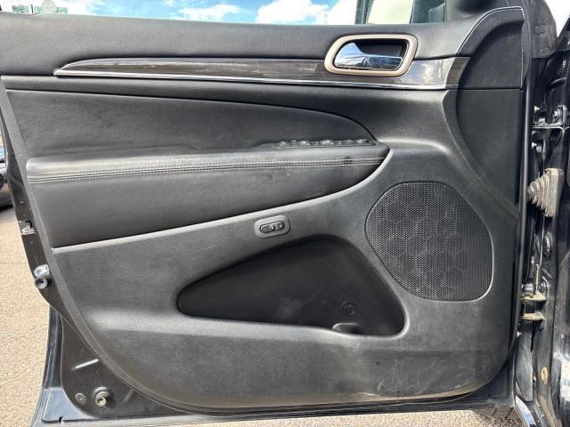 used 2015 Jeep Grand Cherokee car, priced at $15,399