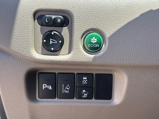 used 2017 Honda Pilot car, priced at $16,995