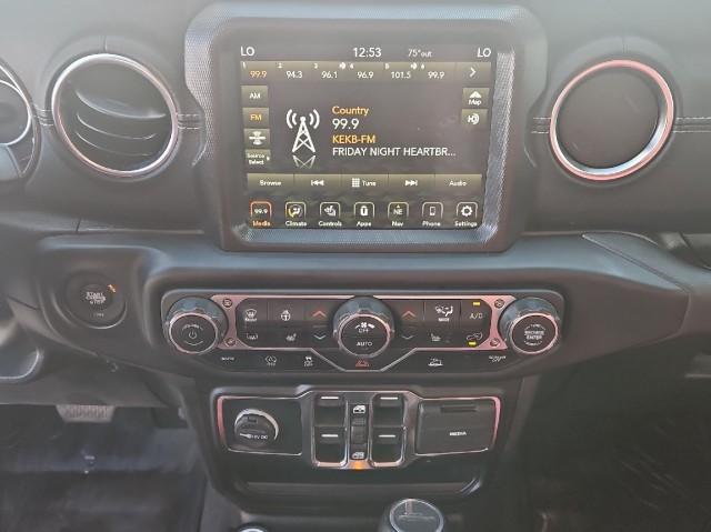 used 2022 Jeep Gladiator car, priced at $35,399