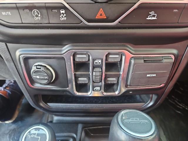 used 2022 Jeep Gladiator car, priced at $35,399