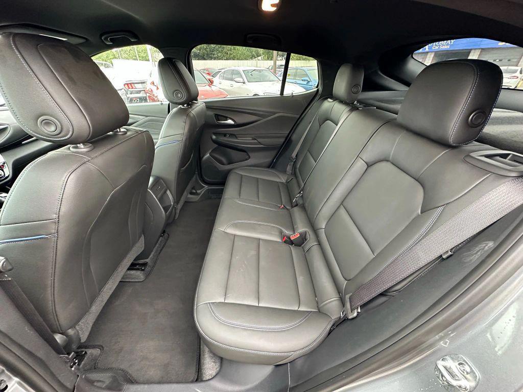 used 2025 Buick Envista car, priced at $25,900