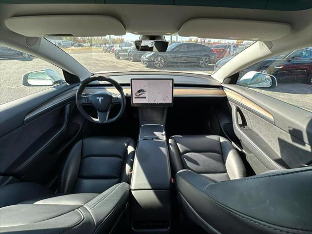 used 2021 Tesla Model 3 car, priced at $20,900