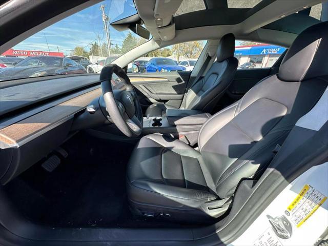 used 2021 Tesla Model 3 car, priced at $20,900