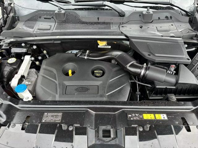 used 2015 Land Rover Discovery Sport car, priced at $13,900