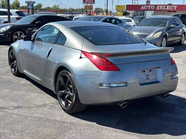 used 2006 Nissan 350Z car, priced at $10,900