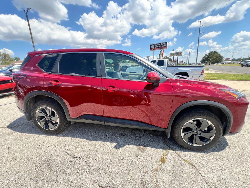 used 2025 Nissan Rogue car, priced at $27,900