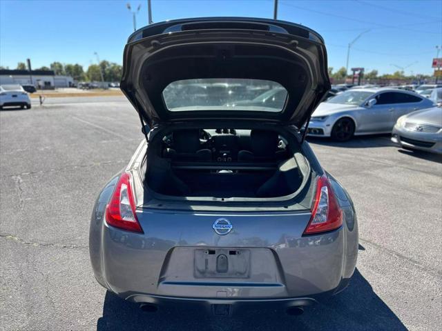 used 2009 Nissan 370Z car, priced at $14,400