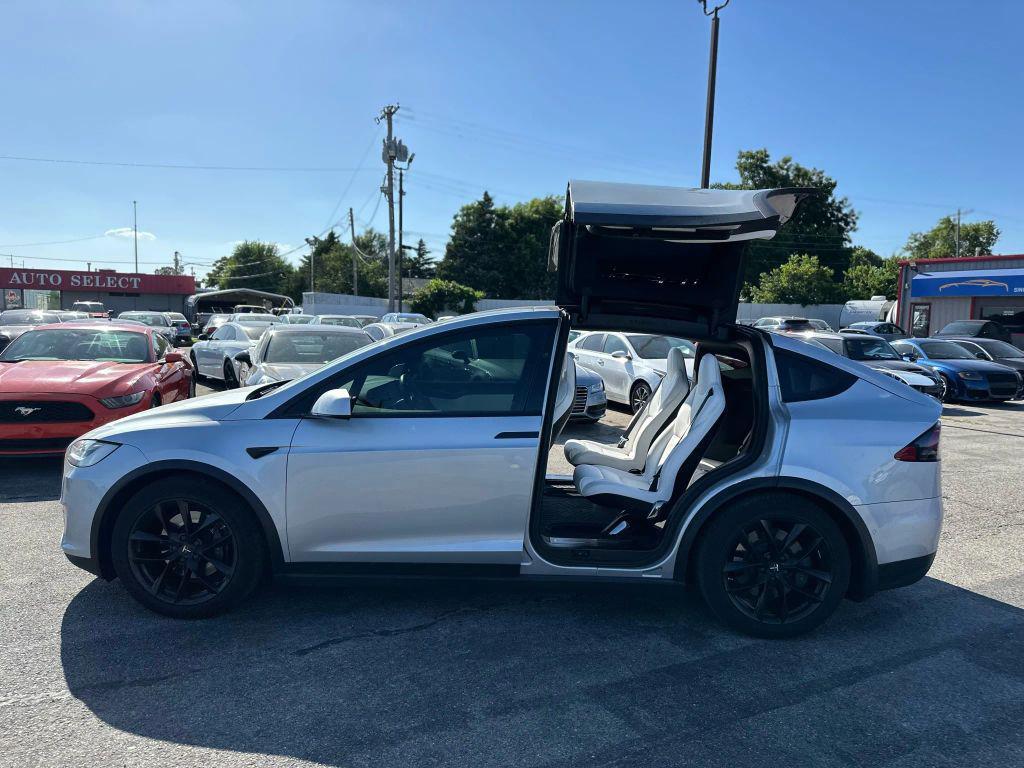 used 2017 Tesla Model X car, priced at $29,900
