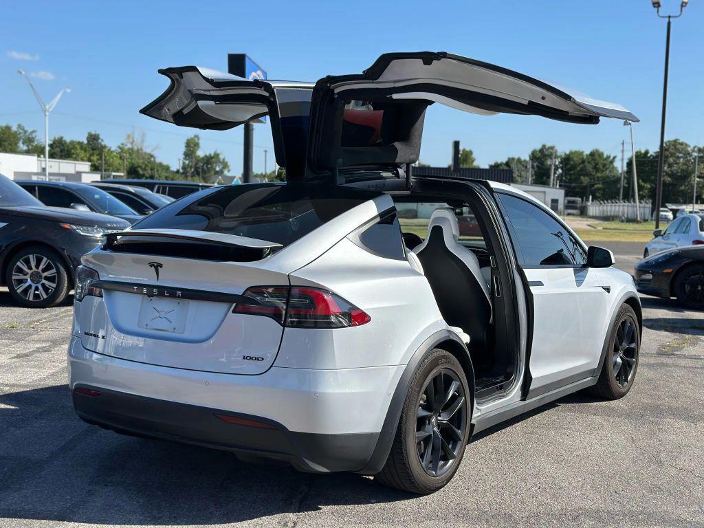 used 2017 Tesla Model X car, priced at $29,900