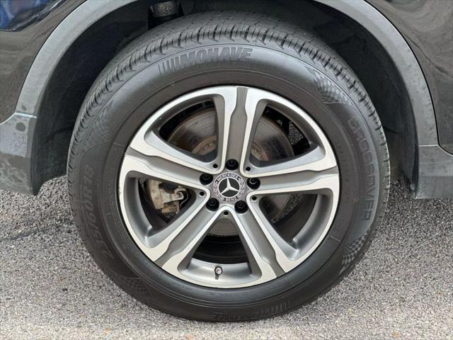 used 2019 Mercedes-Benz GLC 300 car, priced at $19,900