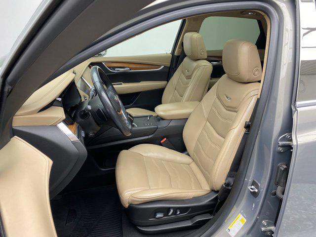 used 2019 Cadillac XT5 car, priced at $27,998