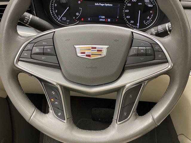 used 2021 Cadillac XT5 car, priced at $33,998