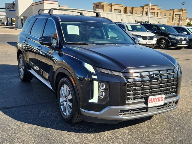 used 2023 Hyundai Palisade car, priced at $35,690