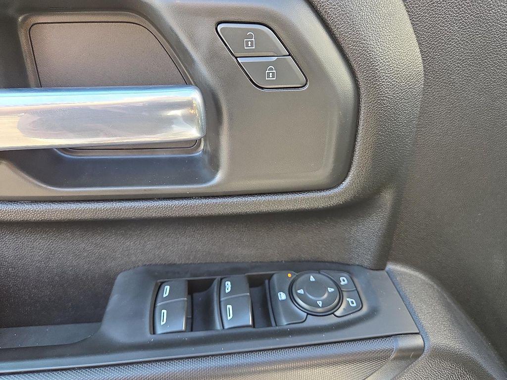 used 2024 Chevrolet Silverado 2500 car, priced at $49,995