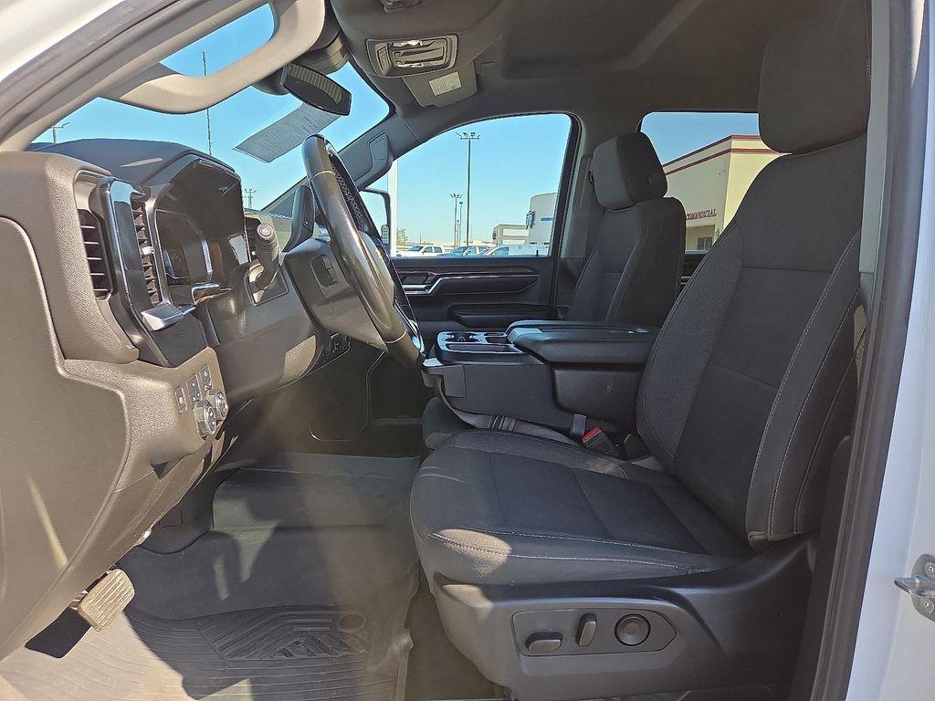 used 2024 Chevrolet Silverado 2500 car, priced at $49,995