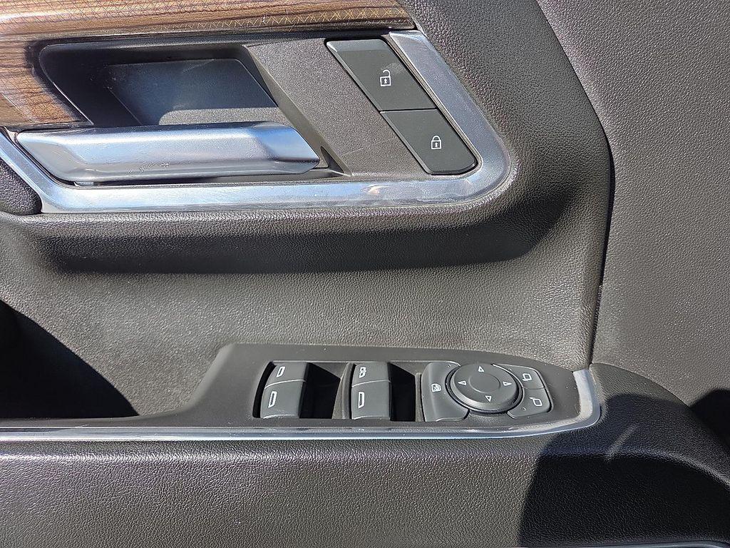 used 2024 Chevrolet Silverado 2500 car, priced at $49,995