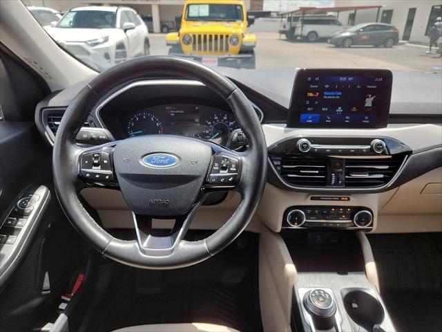 used 2022 Ford Escape car, priced at $24,995