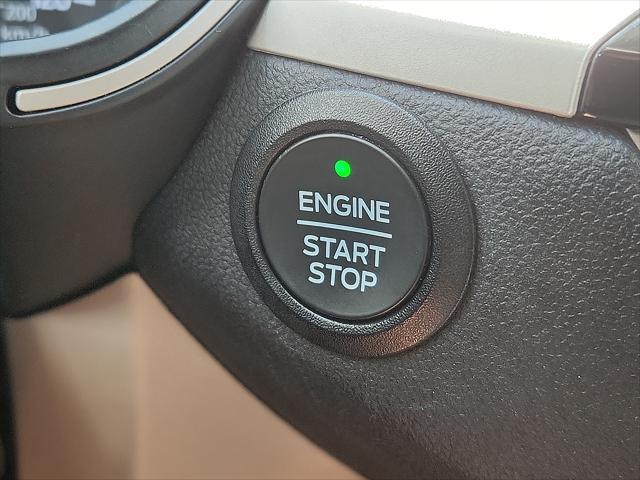 used 2022 Ford Escape car, priced at $24,995