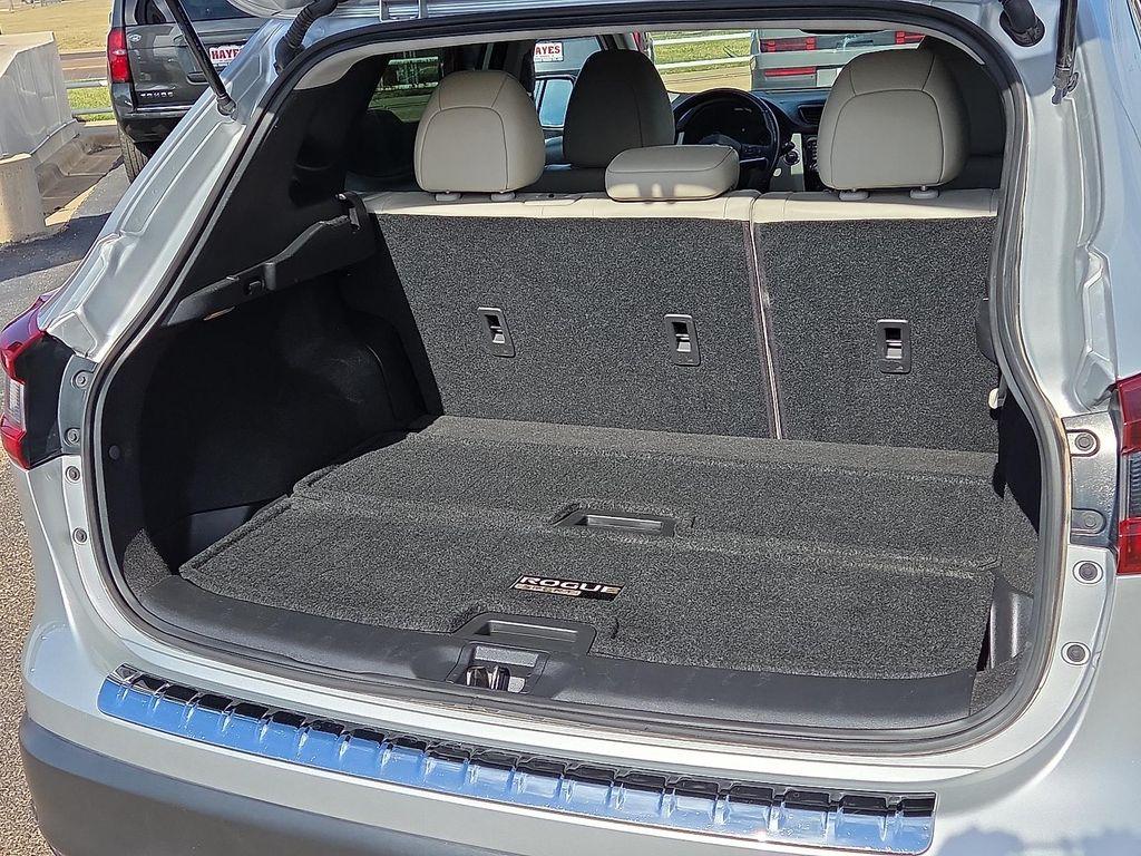 used 2022 Nissan Rogue Sport car, priced at $26,995