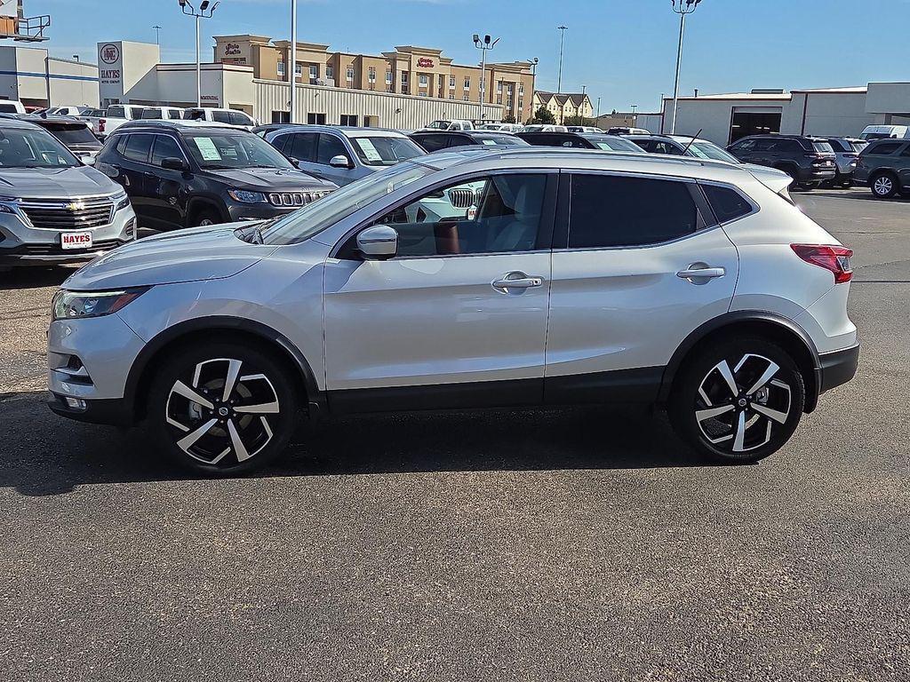 used 2022 Nissan Rogue Sport car, priced at $26,995