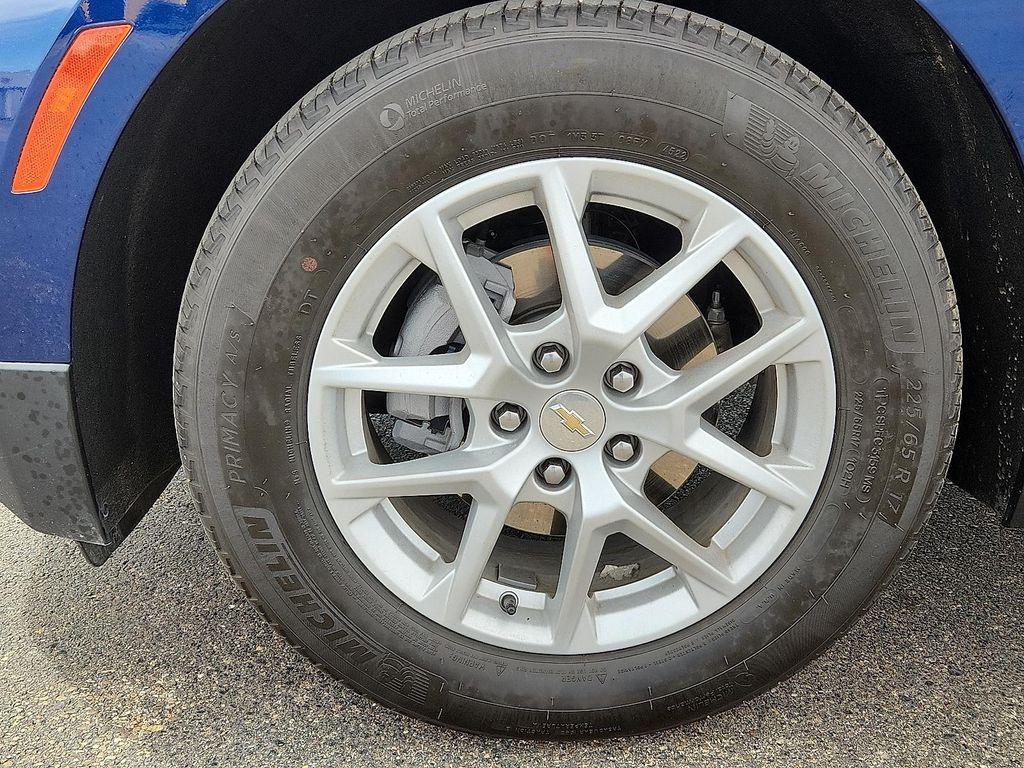 used 2023 Chevrolet Equinox car, priced at $23,991