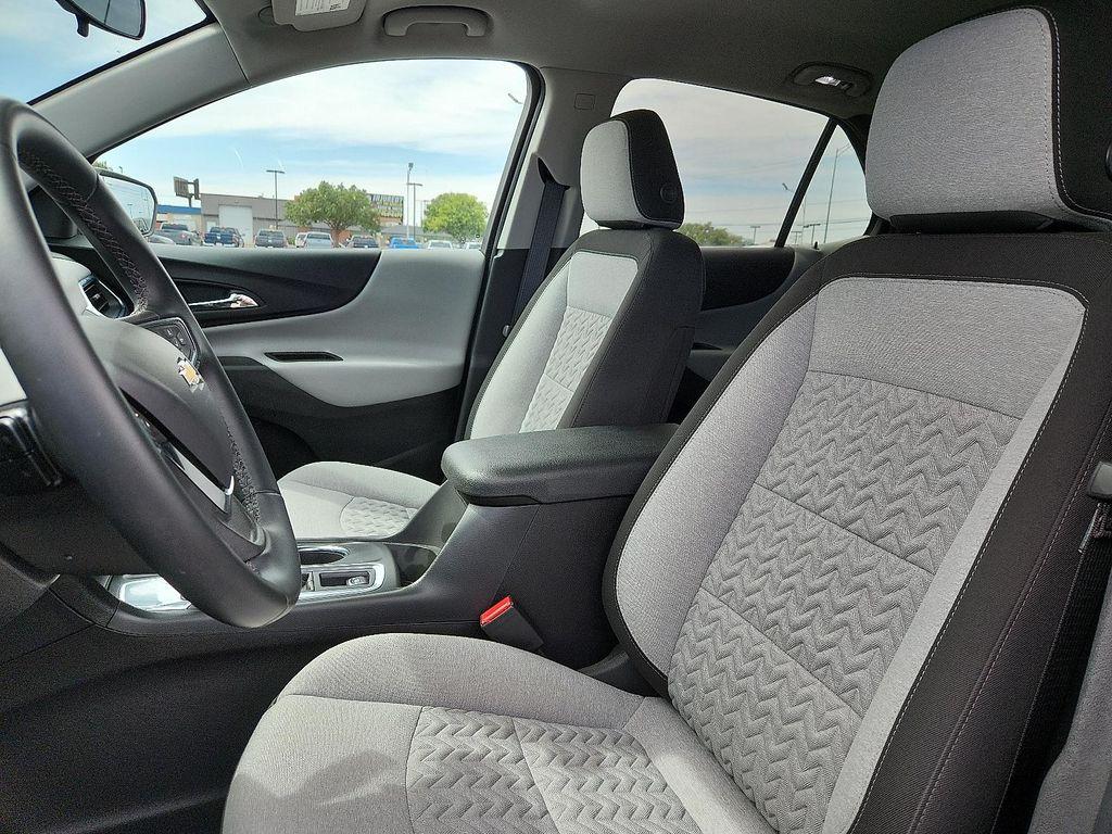 used 2023 Chevrolet Equinox car, priced at $23,991