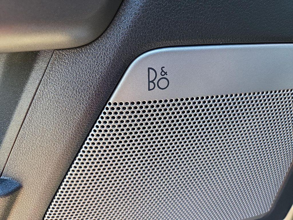 used 2022 Ford F-150 car, priced at $42,995