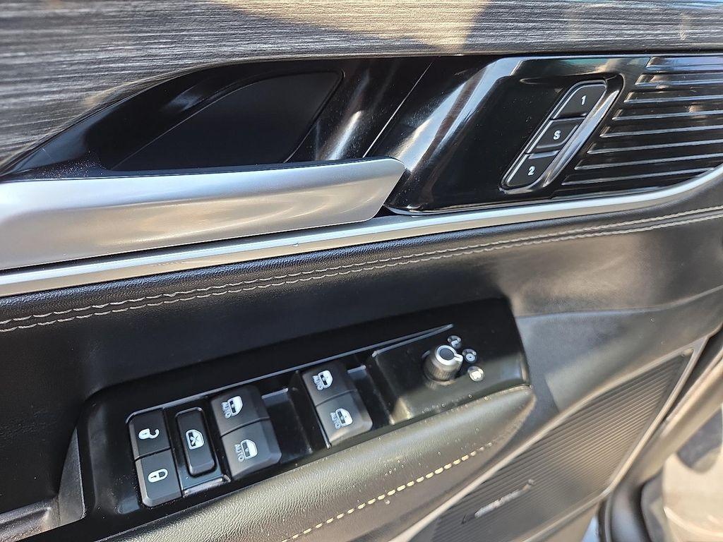 used 2022 Jeep Wagoneer car, priced at $40,490