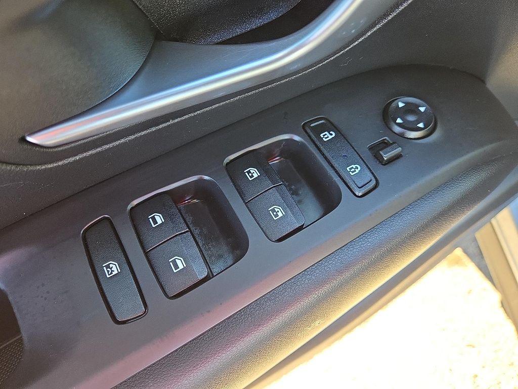 used 2024 Hyundai TUCSON Hybrid car, priced at $29,995