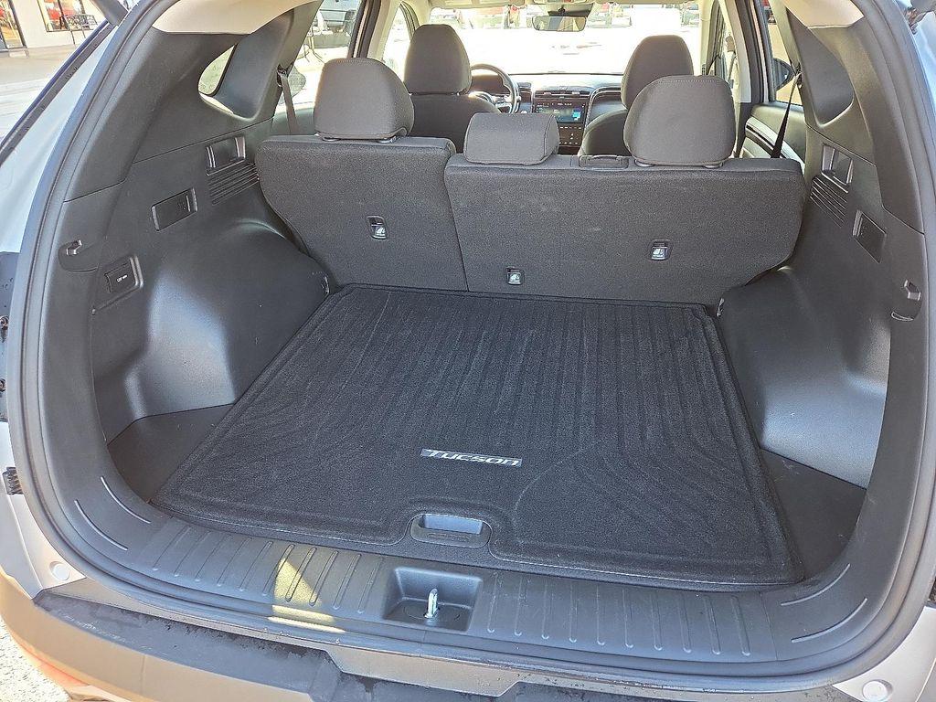 used 2024 Hyundai TUCSON Hybrid car, priced at $29,995