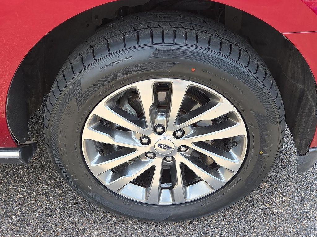 used 2018 Ford Expedition car, priced at $22,990
