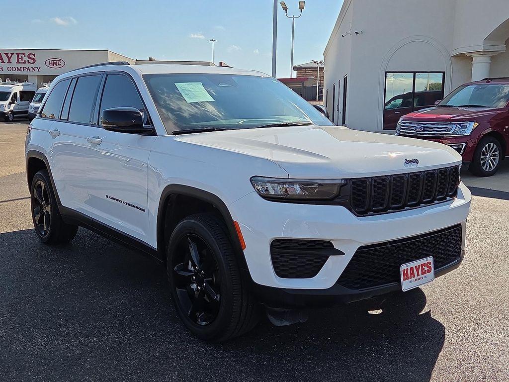 used 2024 Jeep Grand Cherokee car, priced at $38,995