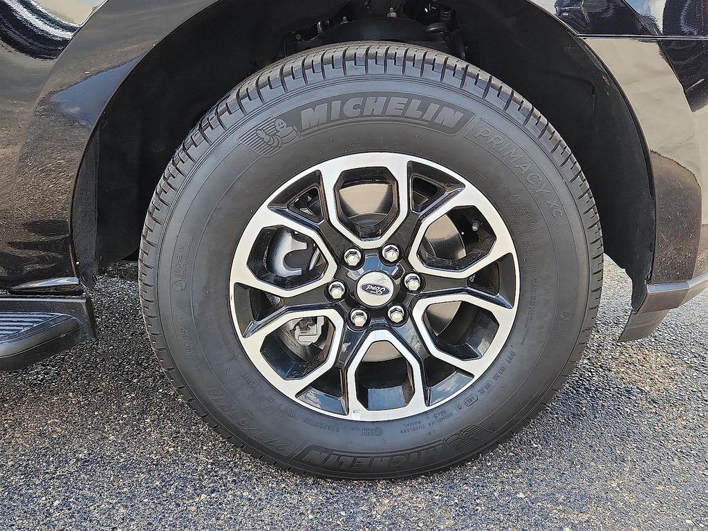 used 2024 Ford Expedition car, priced at $52,490