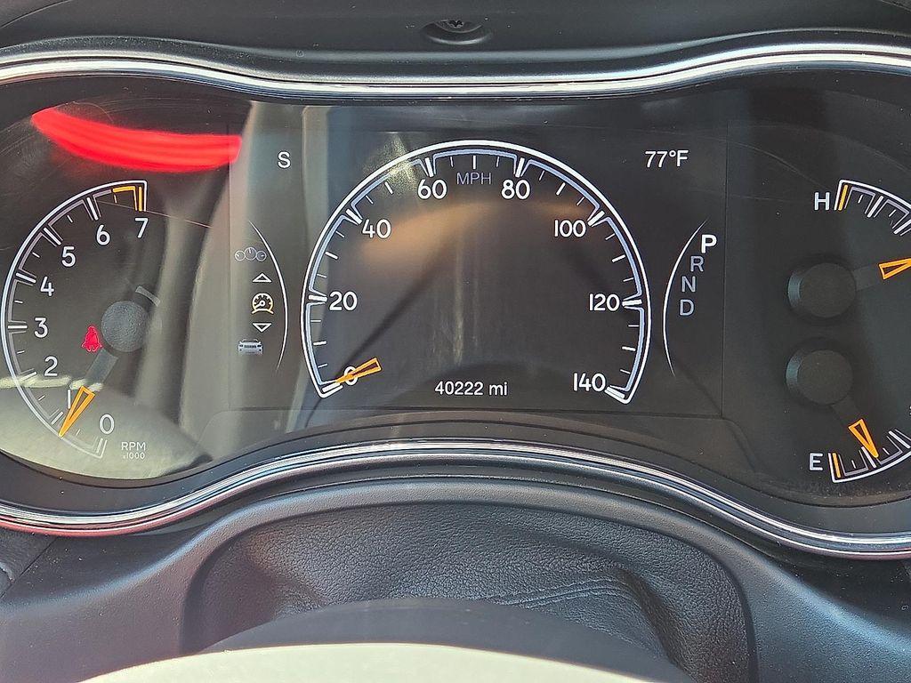 used 2019 Jeep Grand Cherokee car, priced at $27,995