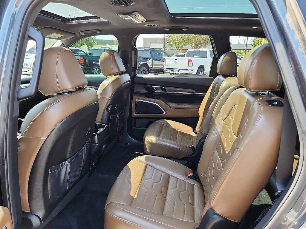 used 2022 Kia Telluride car, priced at $34,995